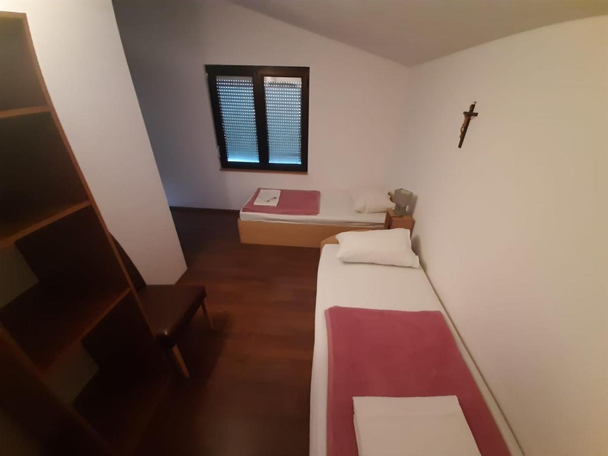 Rooms Mario Međugorje Kamer foto